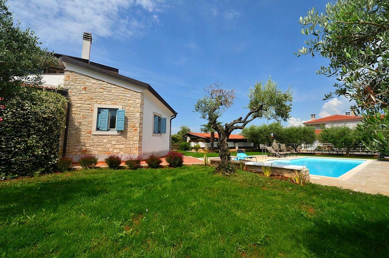 Holiday Home Sverko Novigrad  Exterior photo
